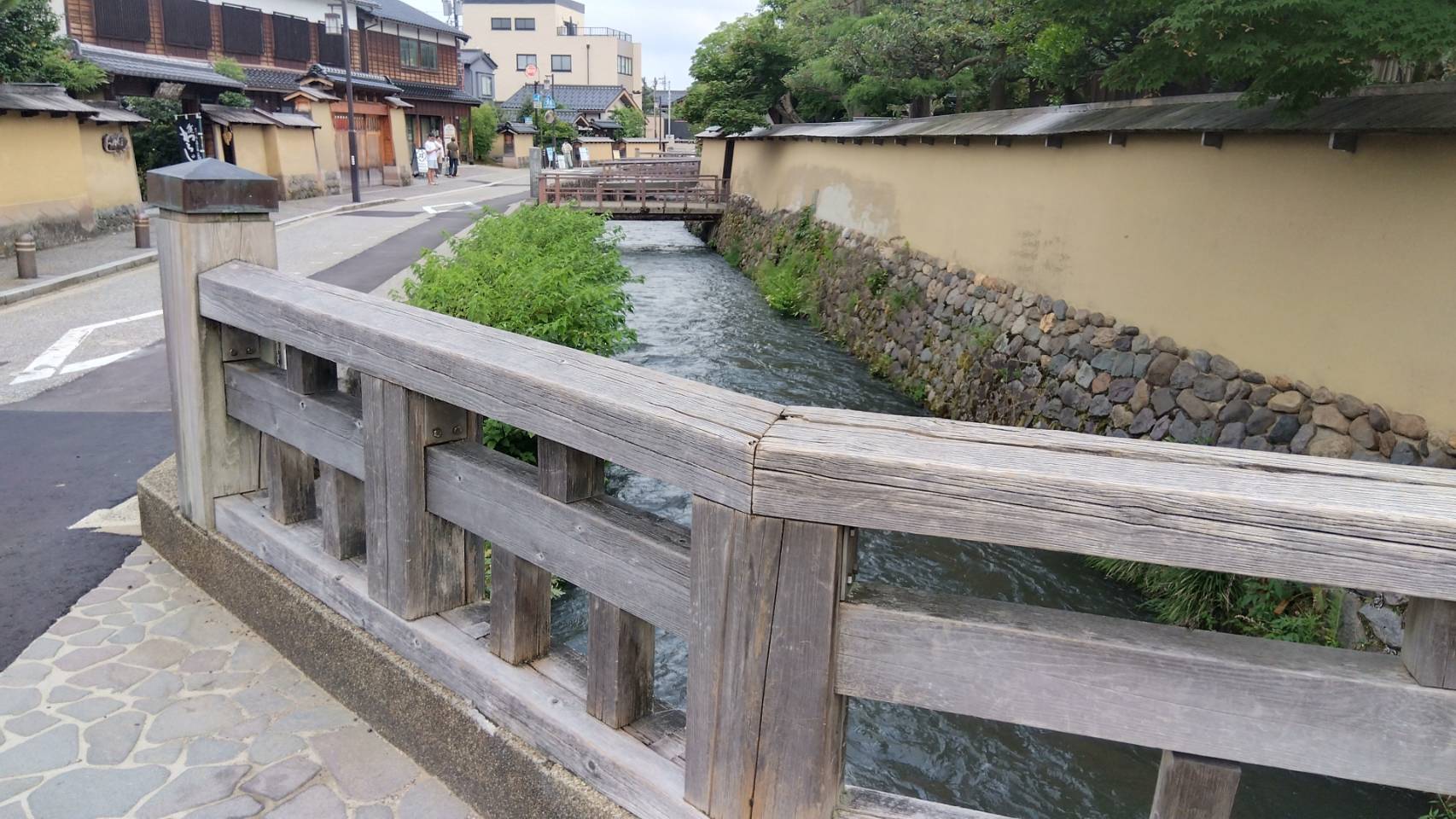 金沢のお香とアロマの香り専門店(石川県金沢市)・金沢観光地・金沢の観光スポット武家屋敷跡近く・人気でおすすめのお土産処-お香専門店のアロマ香房焚屋