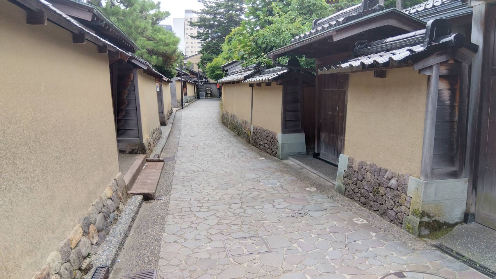 金沢のお香とアロマの香り専門店(石川県金沢市)・金沢観光地・金沢の観光スポット武家屋敷跡近く・人気でおすすめのお土産処-お香専門店のアロマ香房焚屋