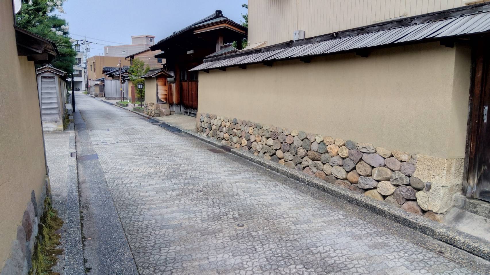 金沢のお香とアロマの香り専門店(石川県金沢市)・金沢観光地・金沢の観光スポット武家屋敷跡近く・人気でおすすめのお土産処-お香専門店のアロマ香房焚屋