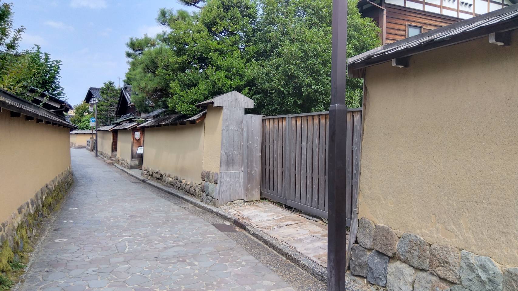 金沢のお香とアロマの香り専門店(石川県金沢市)・金沢観光地・金沢の観光スポット武家屋敷跡近く・人気でおすすめのお土産処-お香専門店のアロマ香房焚屋