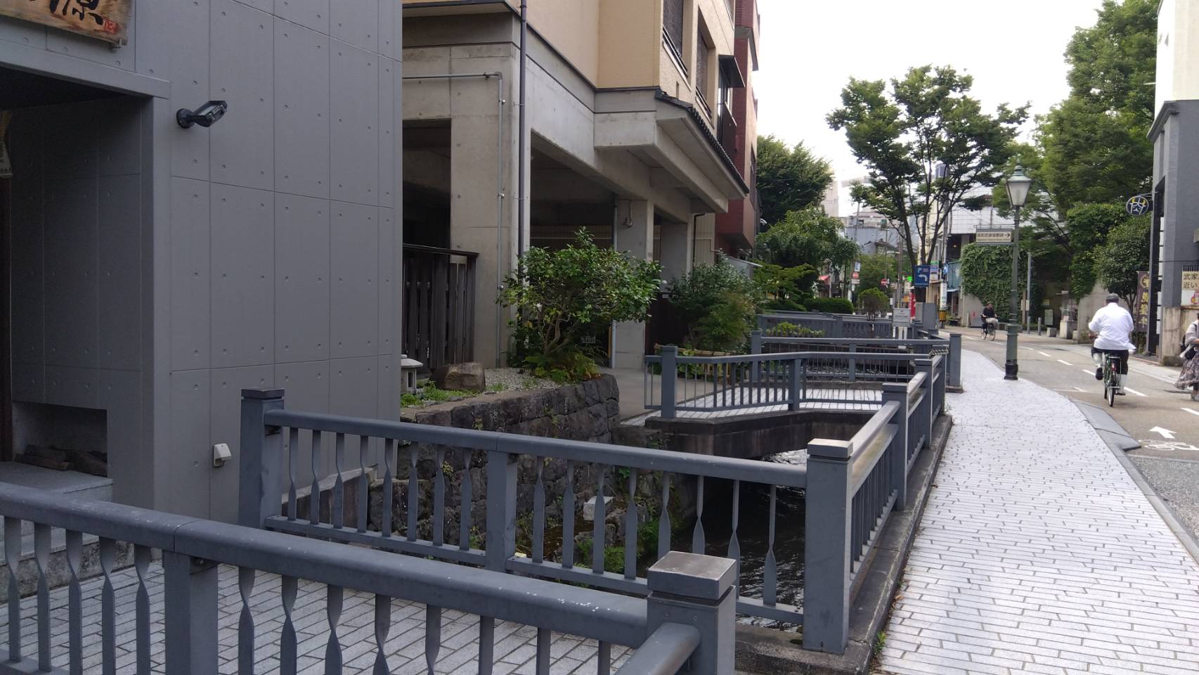 金沢のお香とアロマの香り専門店(石川県金沢市)・金沢観光地・金沢の観光スポット武家屋敷跡近く・人気でおすすめのお土産処-お香専門店のアロマ香房焚屋