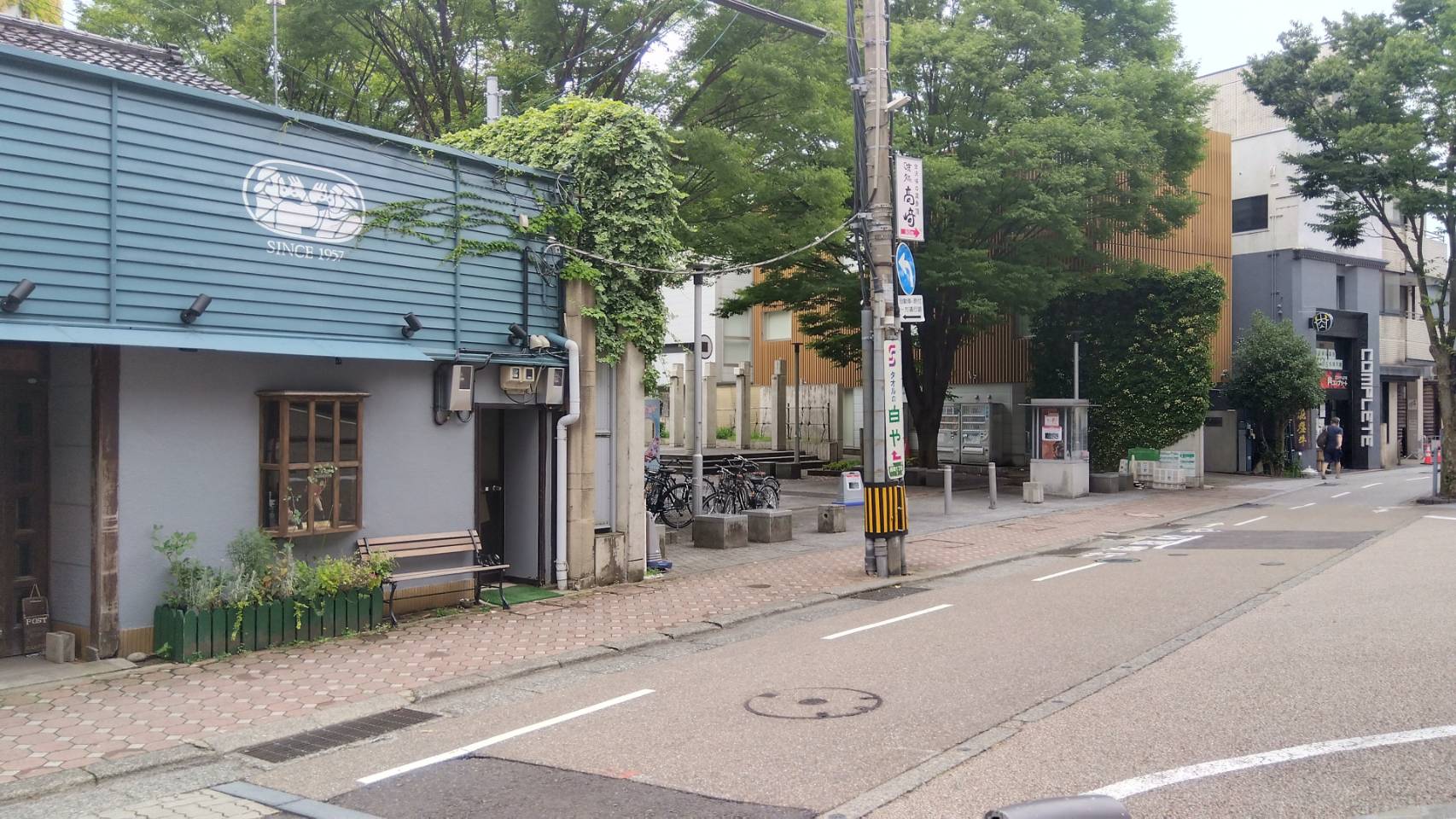 金沢のお香とアロマの香り専門店(石川県金沢市)・金沢観光地・金沢の観光スポット武家屋敷跡近く・人気でおすすめのお土産処-お香専門店のアロマ香房焚屋