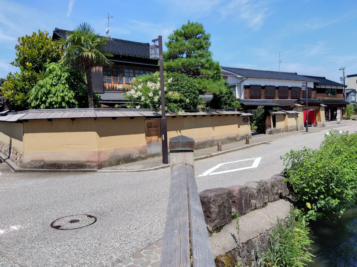 お香・専門店　金沢市｜金沢の観光地-武家屋敷跡近くのアロマ香房焚屋