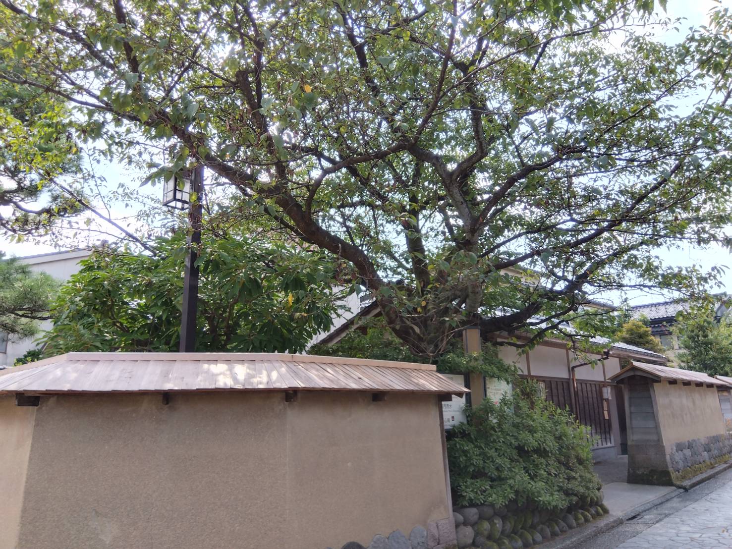 お香・専門店　金沢市｜金沢の観光地-武家屋敷跡近くのアロマ香房焚屋