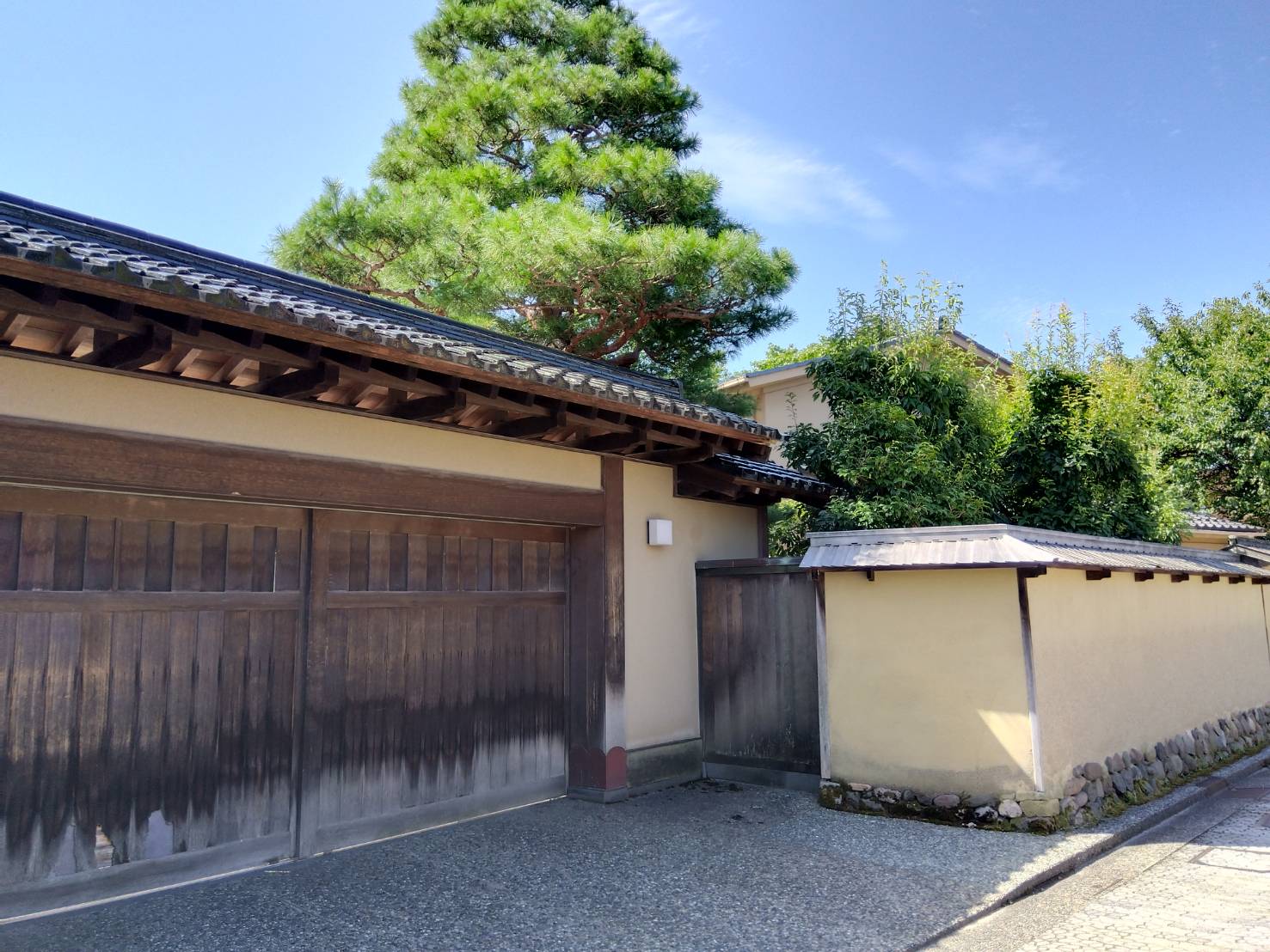 お香・専門店　金沢市｜金沢の観光地-武家屋敷跡近くのアロマ香房焚屋