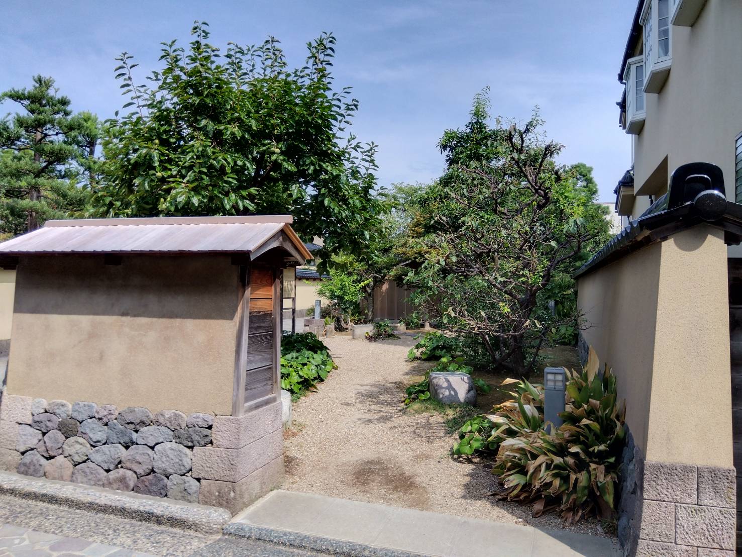 お香・専門店　金沢市｜金沢の観光地-武家屋敷跡近くのアロマ香房焚屋