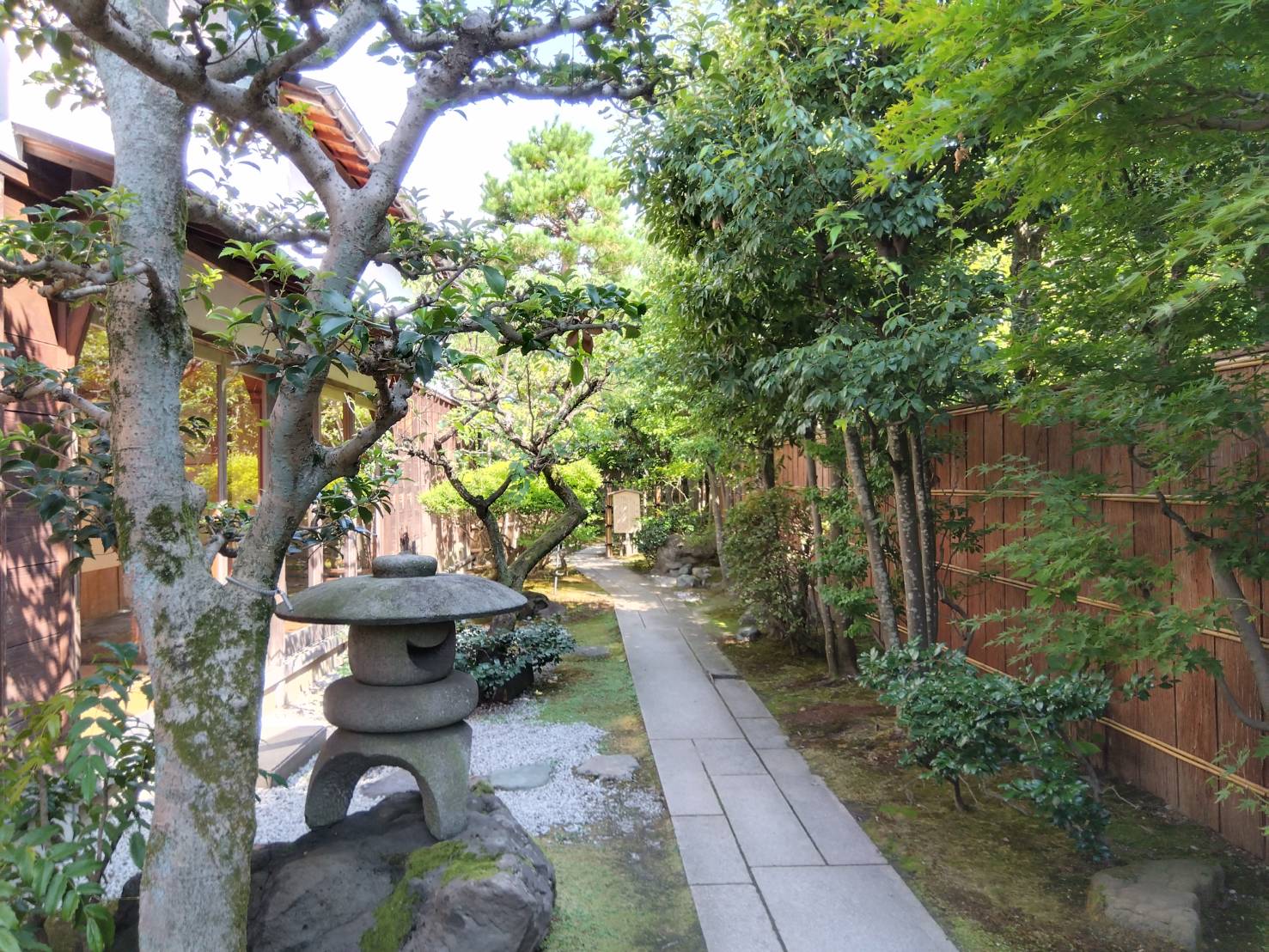 お香・専門店　金沢市｜金沢の観光地-武家屋敷跡近くのアロマ香房焚屋