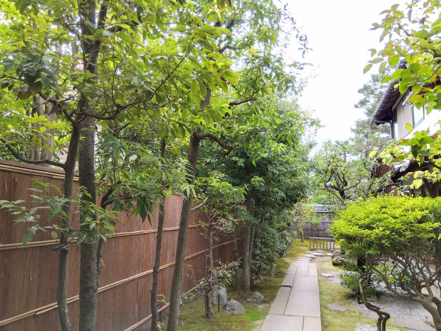 お香・専門店 金沢市|金沢の観光地-武家屋敷跡近くのアロマ香房焚屋