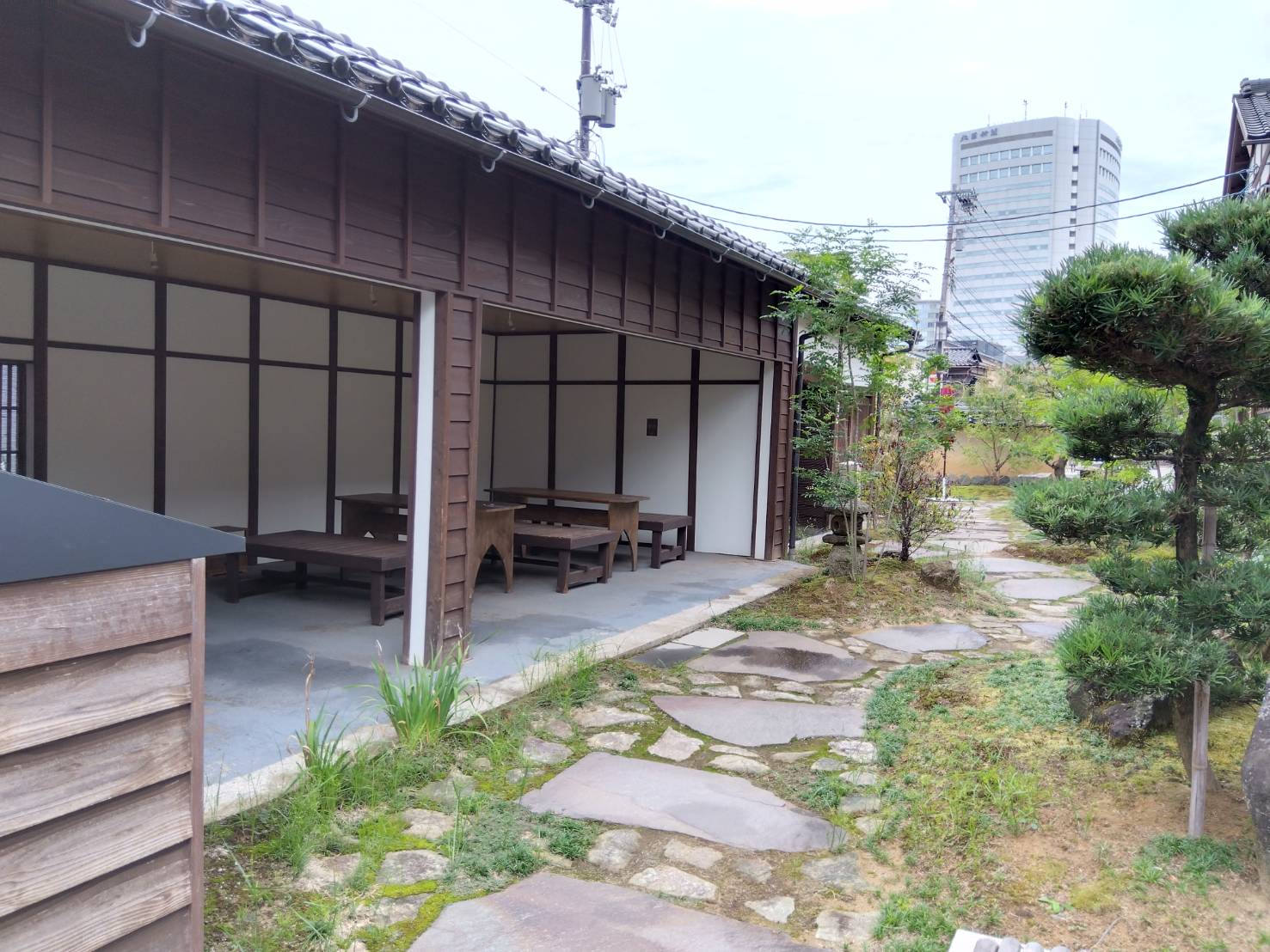 金沢のお香とアロマの香り専門店(石川県金沢市)・金沢観光地・金沢の観光スポット武家屋敷跡近く・人気でおすすめのお土産処-お香専門店のアロマ香房焚屋