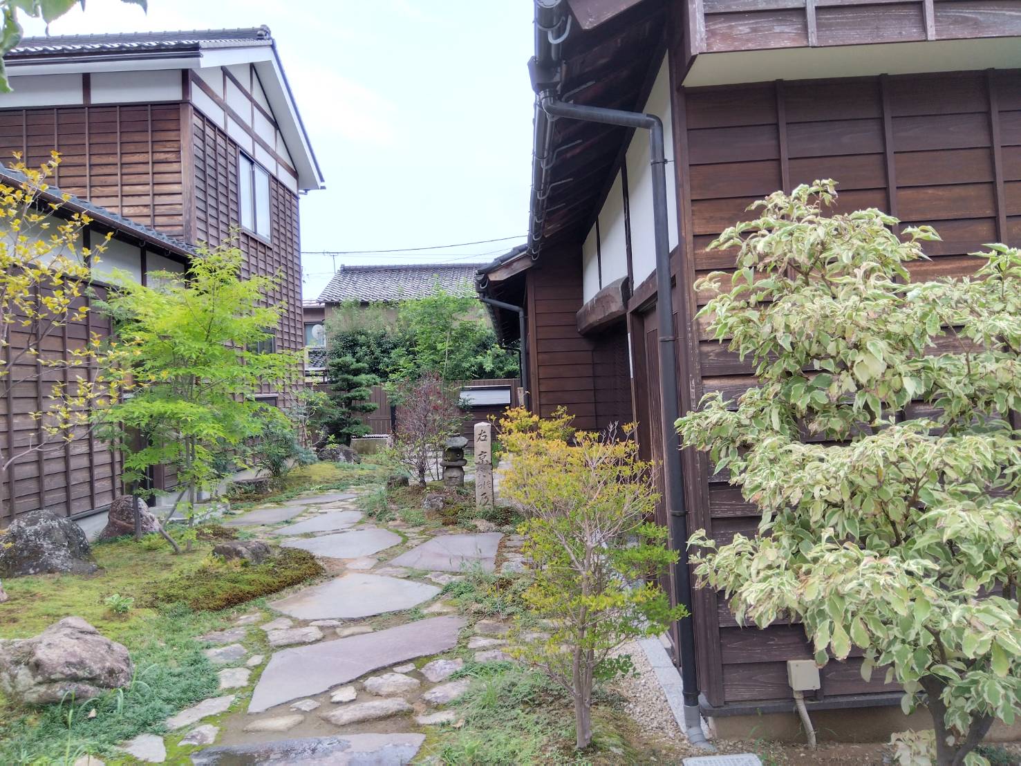 金沢のお香とアロマの香り専門店(石川県金沢市)・金沢観光地・金沢の観光スポット武家屋敷跡近く・人気でおすすめのお土産処-お香専門店のアロマ香房焚屋