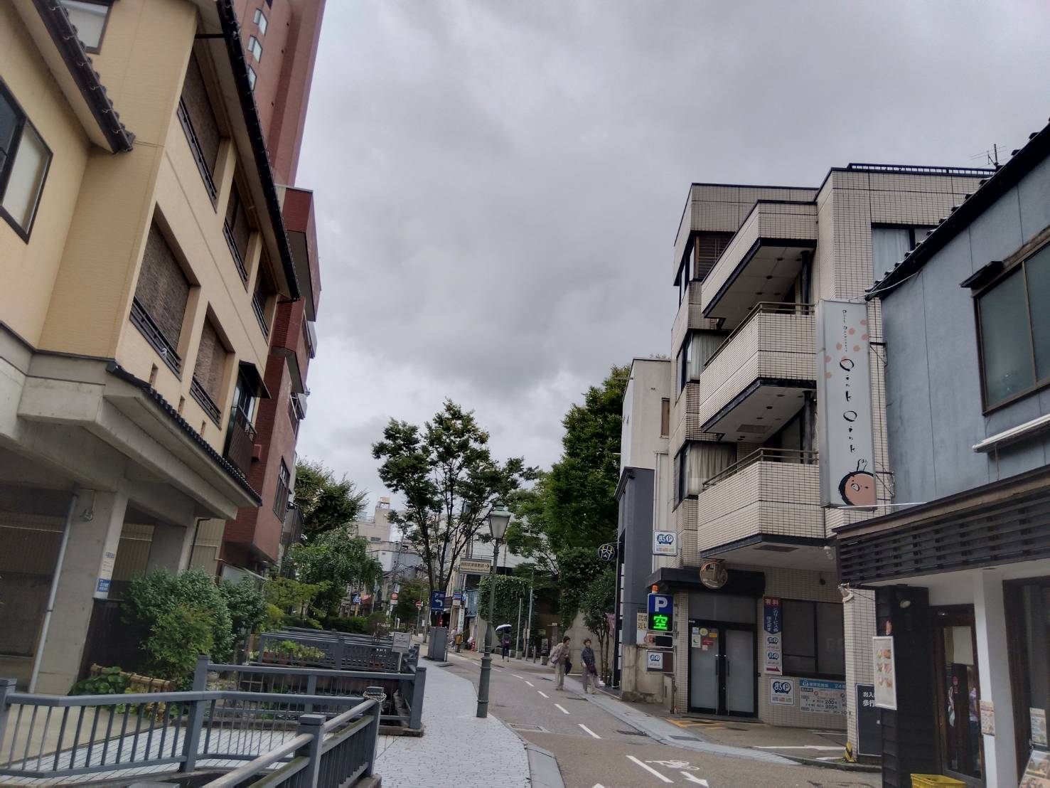 金沢のお香とアロマの香り専門店(石川県金沢市)・金沢観光地・金沢の観光スポット武家屋敷跡近く・人気でおすすめのお土産処-お香専門店のアロマ香房焚屋