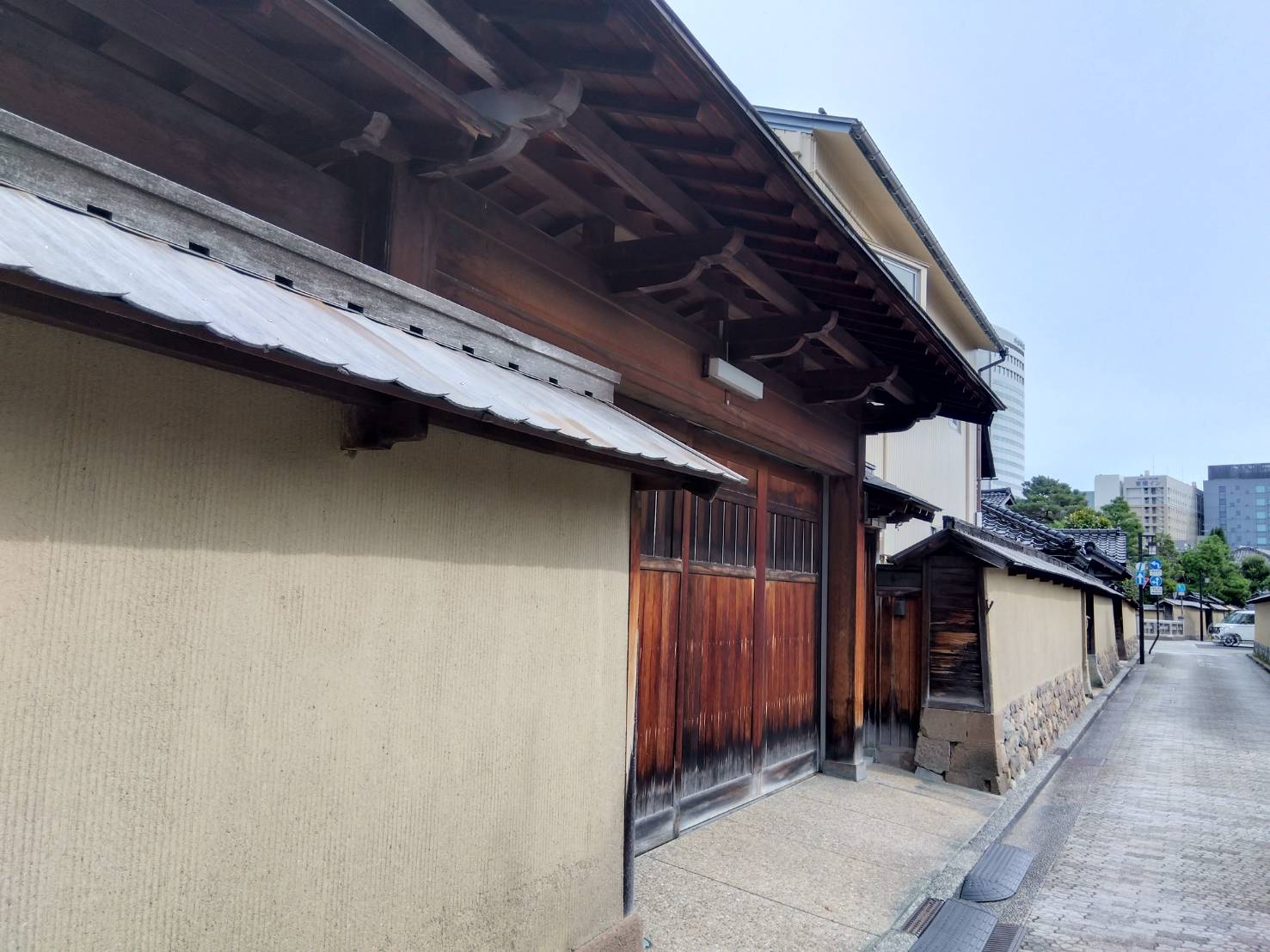 金沢のお香とアロマの香り専門店(石川県金沢市)・金沢観光地・金沢の観光スポット武家屋敷跡近く・人気でおすすめのお土産処-お香専門店のアロマ香房焚屋