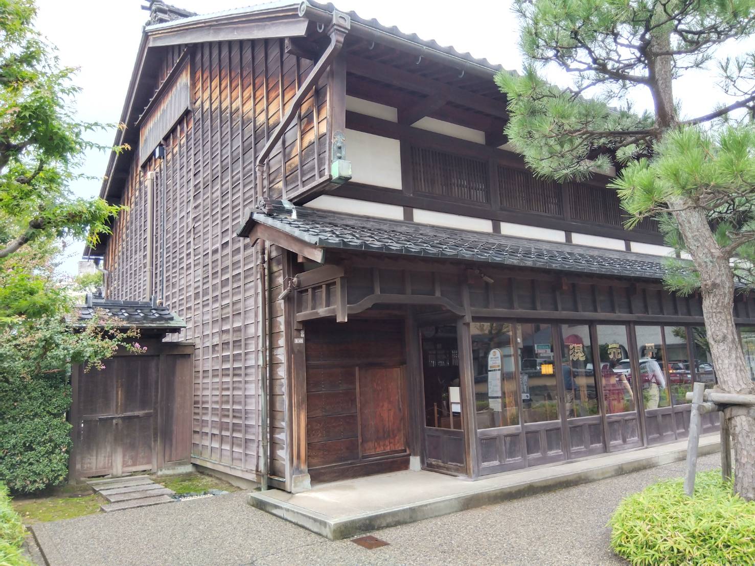 金沢のお香とアロマの香り専門店(石川県金沢市)・金沢観光地・金沢の観光スポット武家屋敷跡近く・人気でおすすめのお土産処-お香専門店のアロマ香房焚屋
