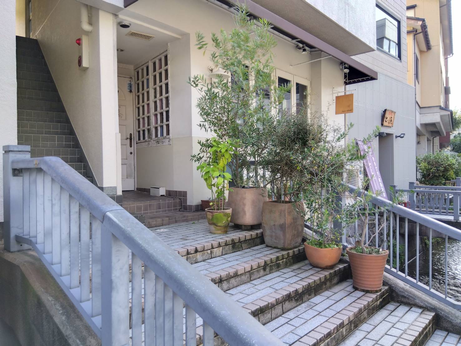 金沢のお香とアロマの香り専門店(石川県金沢市)・金沢観光地・金沢の観光スポット武家屋敷跡近く・人気でおすすめのお土産処-お香専門店のアロマ香房焚屋