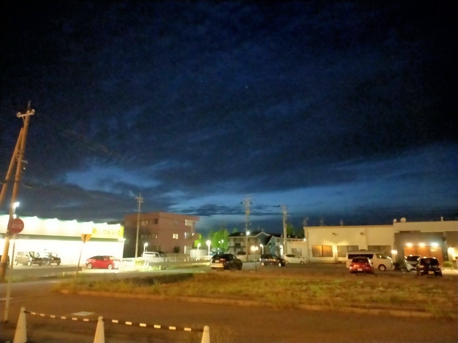 金沢のお香とアロマの香り専門店(石川県金沢市)・金沢観光地・金沢の観光スポット武家屋敷跡近く・お土産処-お香専門店のアロマ香房焚屋