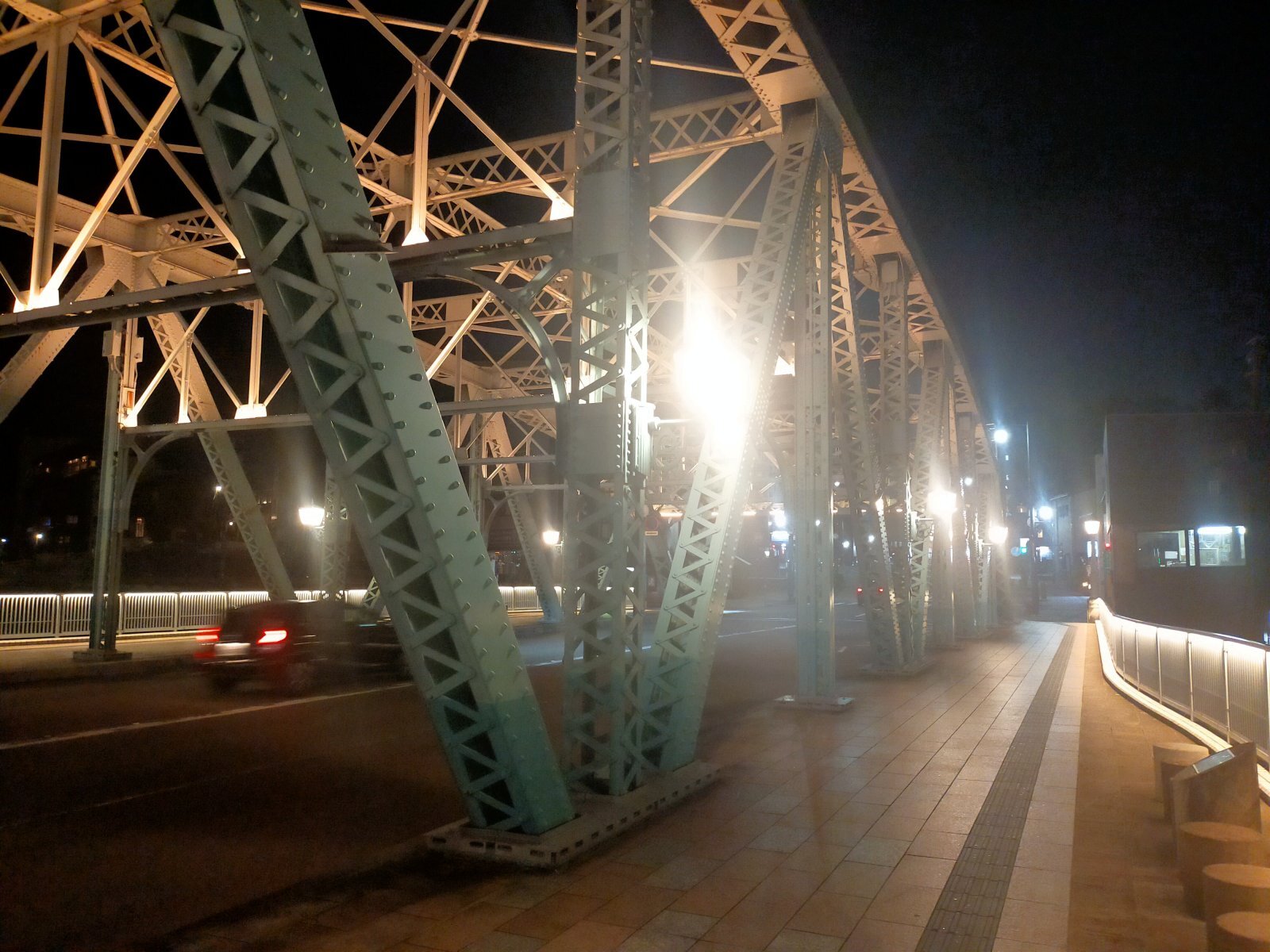 金沢のお香とアロマの香り専門店(石川県金沢市)・金沢観光地・金沢の観光スポット武家屋敷跡近く・人気でおすすめのお土産処-お香専門店のアロマ香房焚屋