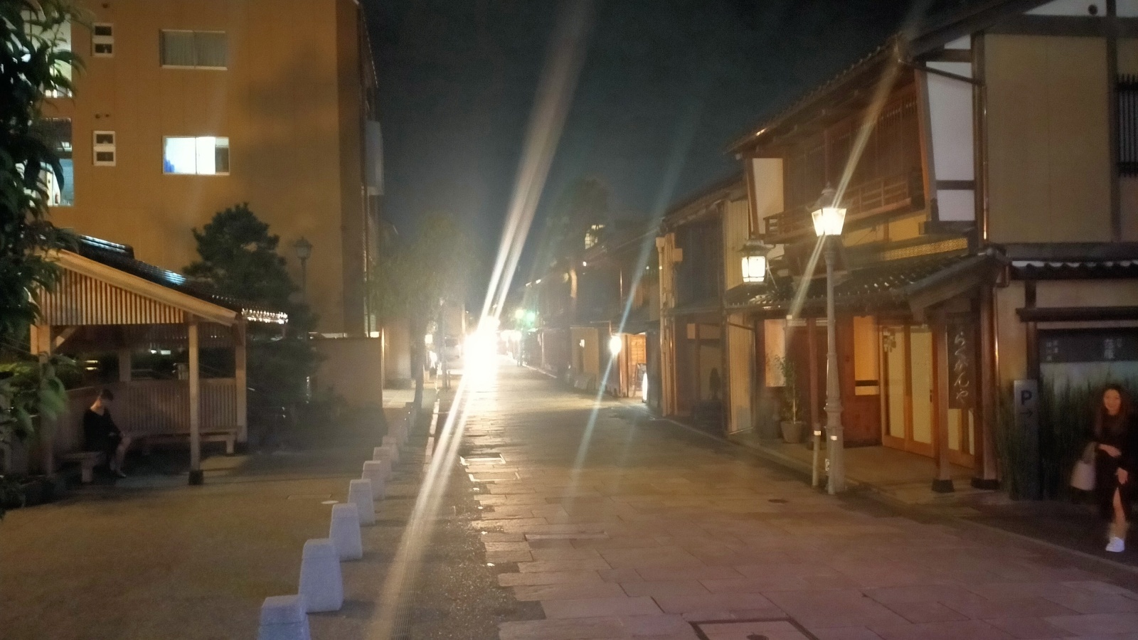 金沢のお香とアロマの香り専門店(石川県金沢市)・金沢観光地・金沢の観光スポット武家屋敷跡近く・人気でおすすめのお土産処-お香専門店のアロマ香房焚屋