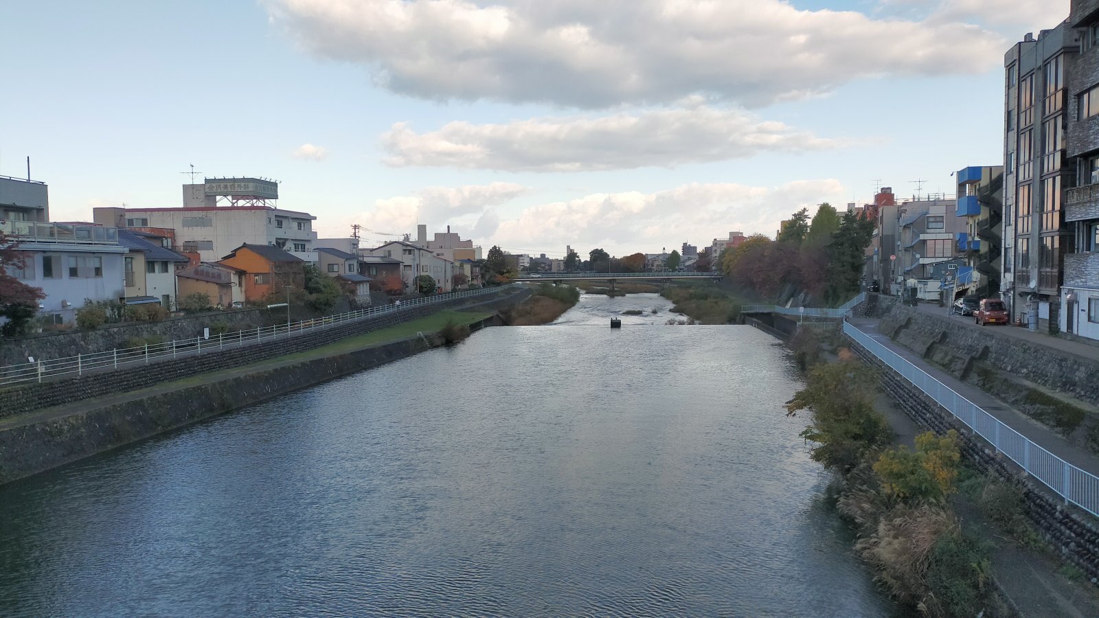 金沢のお香とアロマの香り専門店(石川県金沢市)・金沢観光地・金沢の観光スポット武家屋敷跡近く・人気でおすすめのお土産処-お香専門店のアロマ香房焚屋
