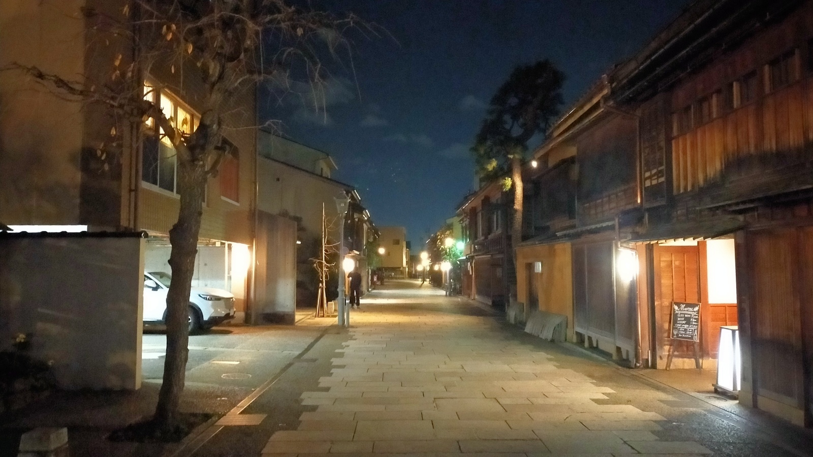 金沢のお香とアロマの香り専門店(石川県金沢市)・金沢観光地・金沢の観光スポット武家屋敷跡近く・人気でおすすめのお土産処-お香専門店のアロマ香房焚屋