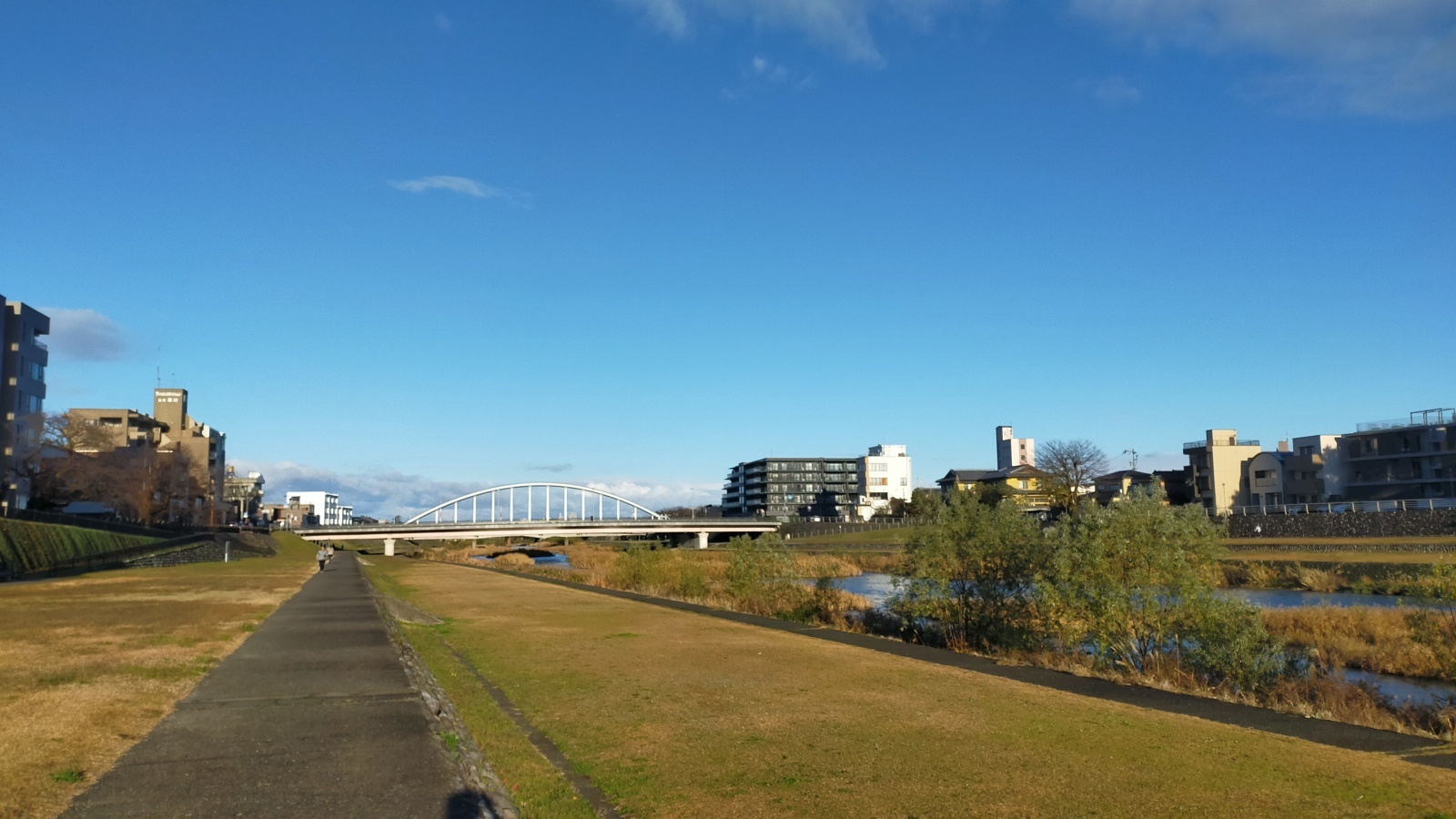 金沢のお香とアロマの香り専門店(石川県金沢市)・金沢観光地・金沢の観光スポット武家屋敷跡近く・人気でおすすめのお土産処-お香専門店のアロマ香房焚屋