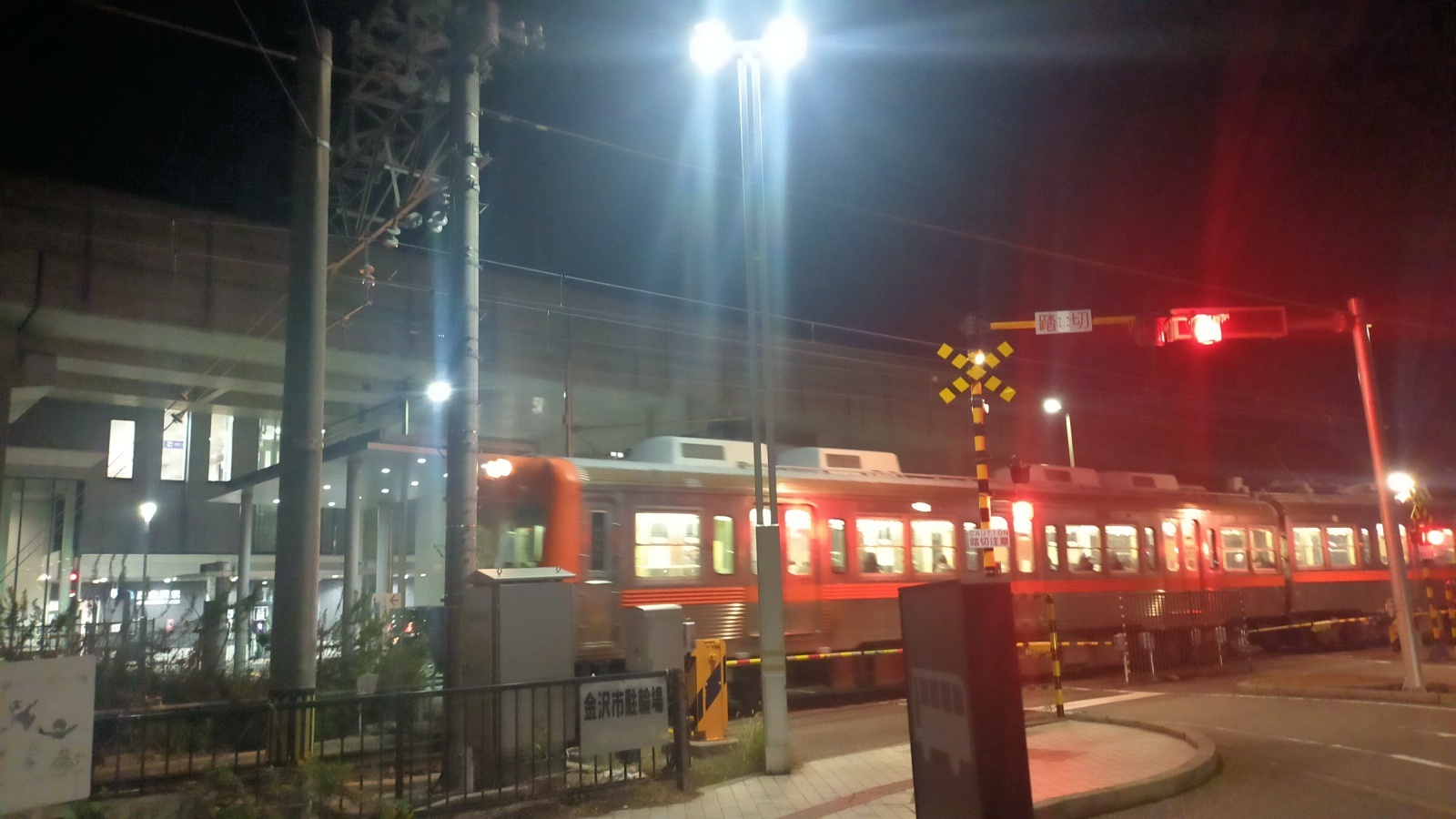 金沢のお香とアロマの香り専門店(石川県金沢市)・金沢観光地・金沢の観光スポット武家屋敷跡近く・人気でおすすめのお土産処-お香専門店のアロマ香房焚屋