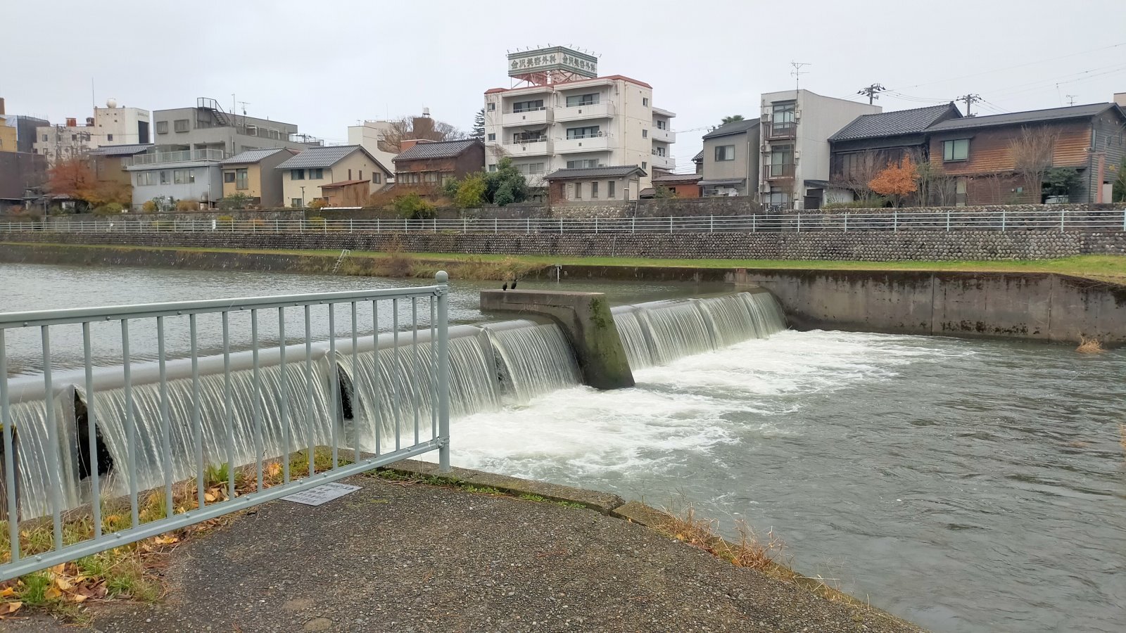 金沢のお香とアロマの香り専門店(石川県金沢市)・金沢観光地・金沢の観光スポット武家屋敷跡近く・人気でおすすめのお土産処-お香専門店のアロマ香房焚屋