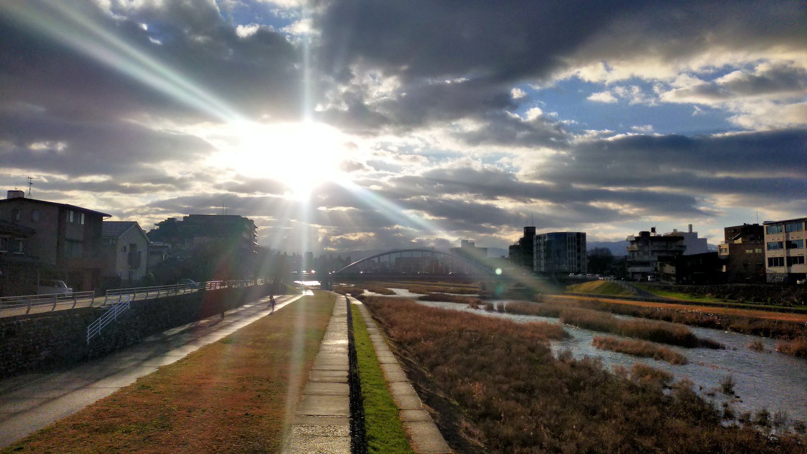金沢のお香とアロマの香り専門店(石川県金沢市)・金沢観光地・金沢の観光スポット武家屋敷跡近く・人気でおすすめのお土産処-お香専門店のアロマ香房焚屋