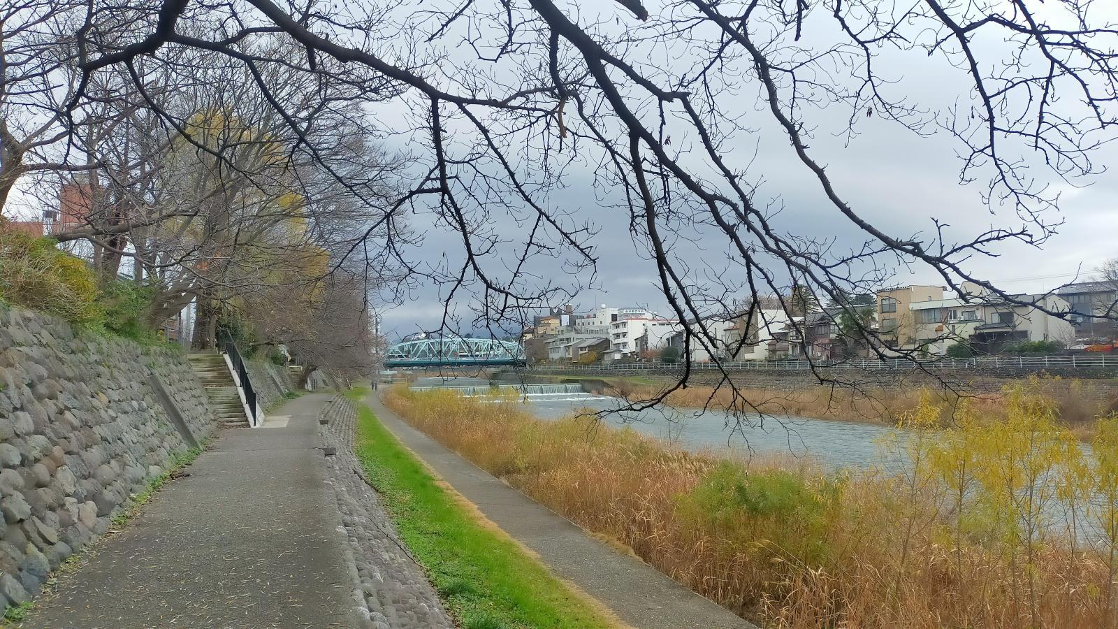 金沢のお香とアロマの香り専門店(石川県金沢市)・金沢観光地・金沢の観光スポット武家屋敷跡近く・人気でおすすめのお土産処-お香専門店のアロマ香房焚屋