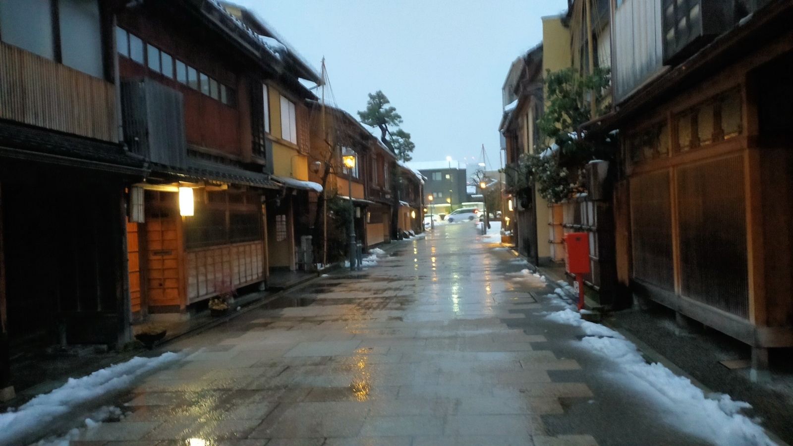 金沢のお香とアロマの香り専門店(石川県金沢市)・金沢観光地・金沢の観光スポット武家屋敷跡近く・人気でおすすめのお土産処-お香専門店のアロマ香房焚屋