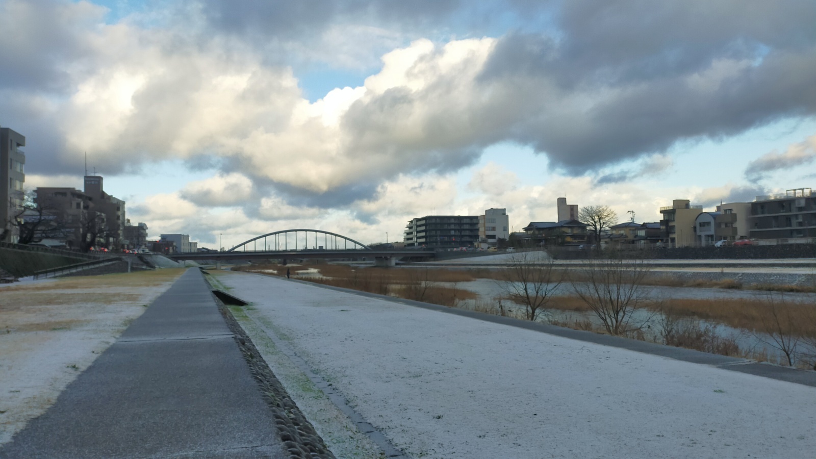 金沢のお香とアロマの香り専門店(石川県金沢市)・金沢観光地・金沢の観光スポット武家屋敷跡近く・人気でおすすめのお土産処-お香専門店のアロマ香房焚屋