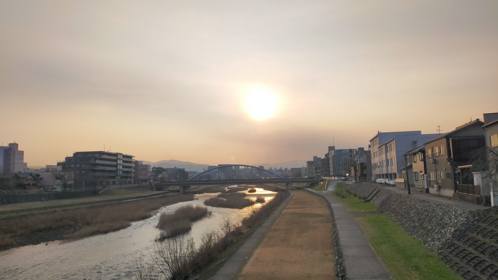 金沢のお香とアロマの香り専門店(石川県金沢市)・金沢観光地・金沢の観光スポット武家屋敷跡近く・人気でおすすめのお土産処-お香専門店のアロマ香房焚屋