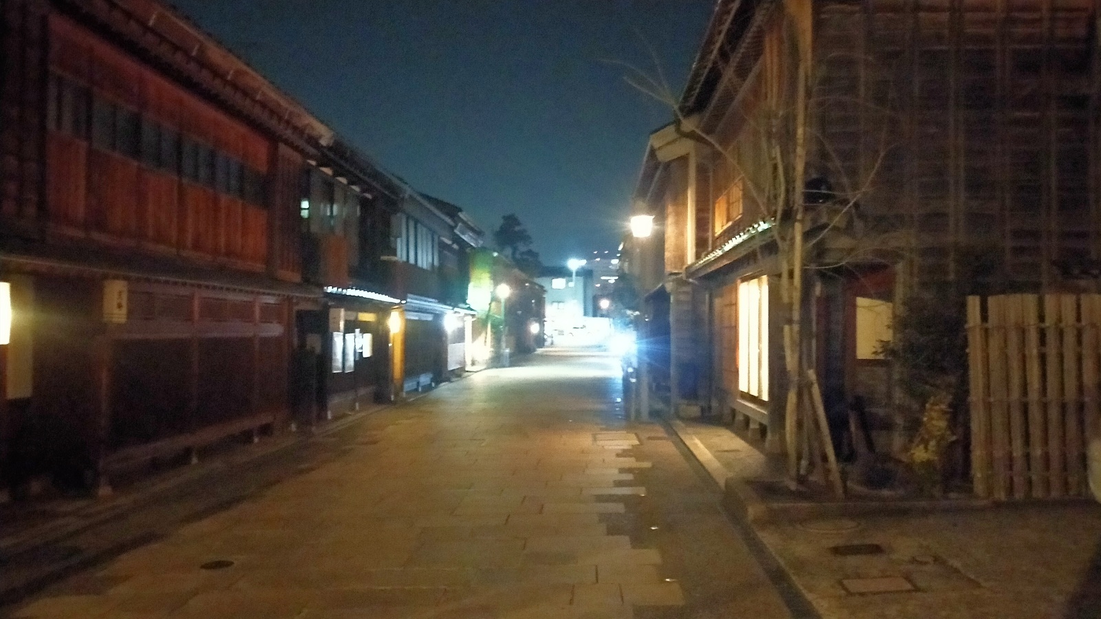 金沢のお香とアロマの香り専門店(石川県金沢市)・金沢観光地・金沢の観光スポット武家屋敷跡近く・人気でおすすめのお土産処-お香専門店のアロマ香房焚屋