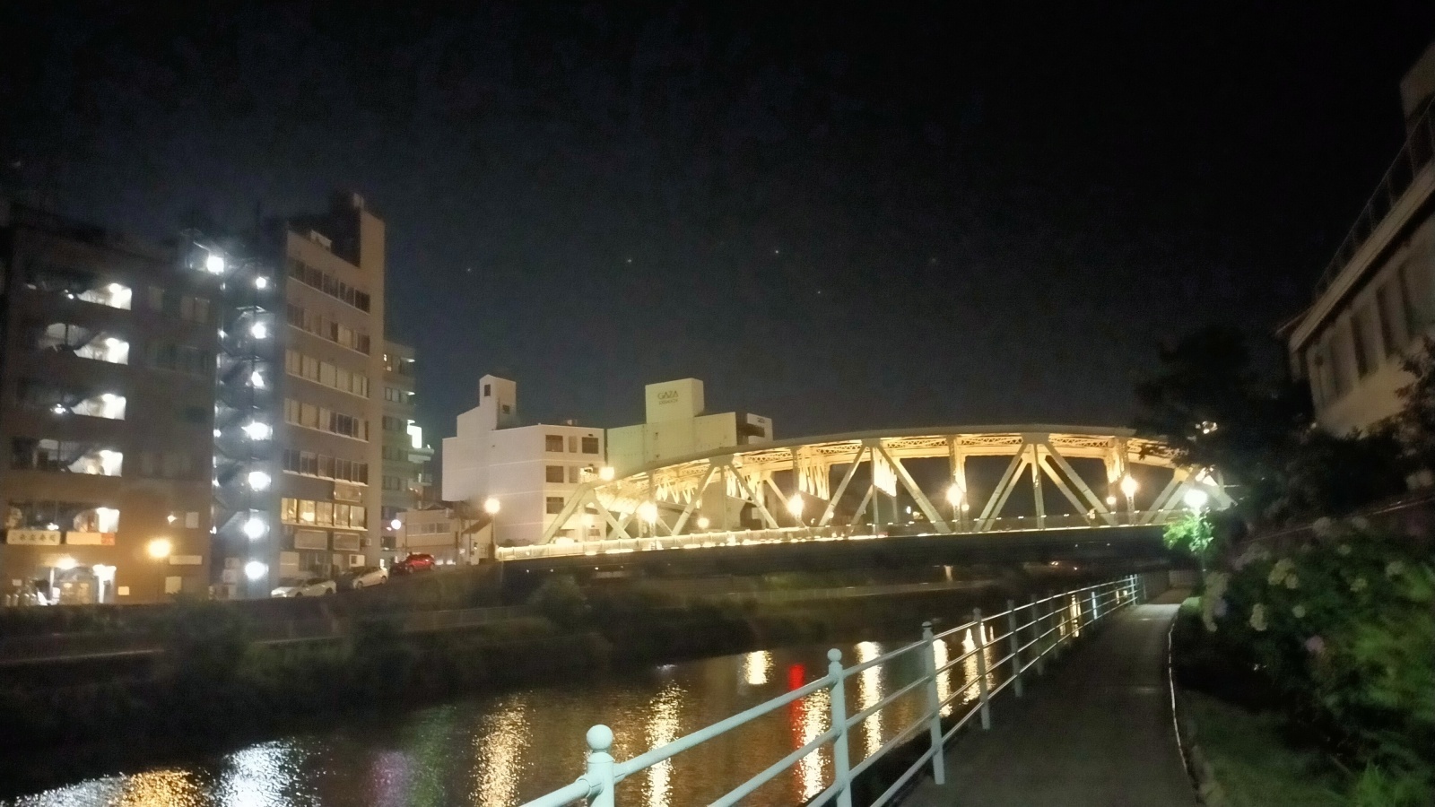 金沢のお香とアロマの香り専門店(石川県金沢市)・金沢観光地・金沢の観光スポット武家屋敷跡近く・人気でおすすめのお土産処-お香専門店のアロマ香房焚屋