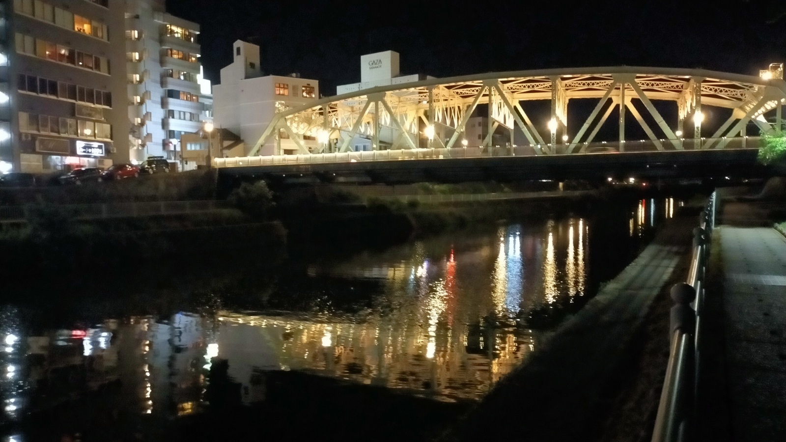 金沢のお香とアロマの香り専門店(石川県金沢市)・金沢観光地・金沢の観光スポット武家屋敷跡近く・人気でおすすめのお土産処-お香専門店のアロマ香房焚屋