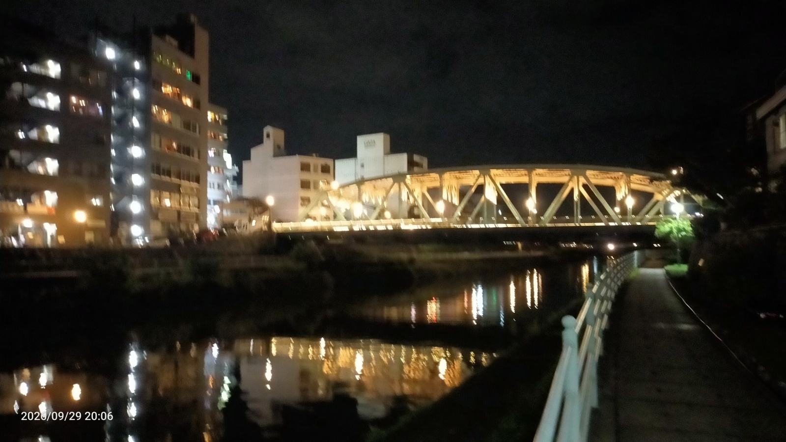 金沢のお香とアロマの香り専門店(石川県金沢市)・金沢観光地・金沢の観光スポット武家屋敷跡近く・人気でおすすめのお土産処-お香専門店のアロマ香房焚屋