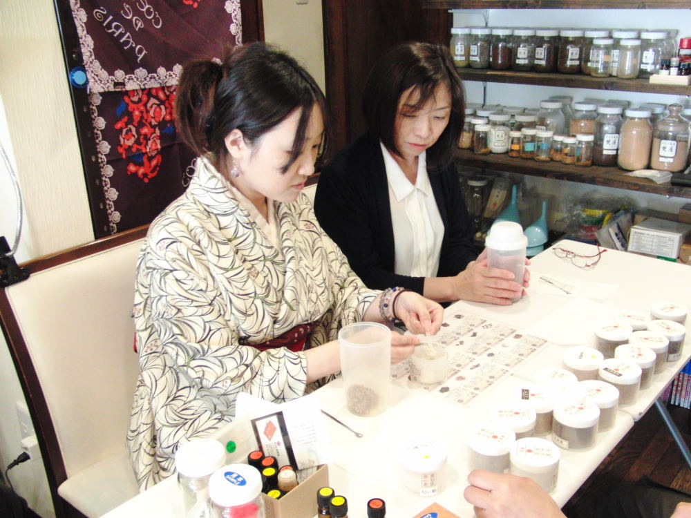 お香体験-金沢観光-手作りお香体験教室