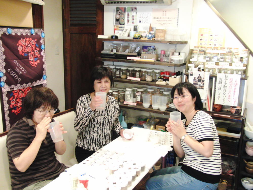 お香体験-金沢観光-手作りお香体験教室