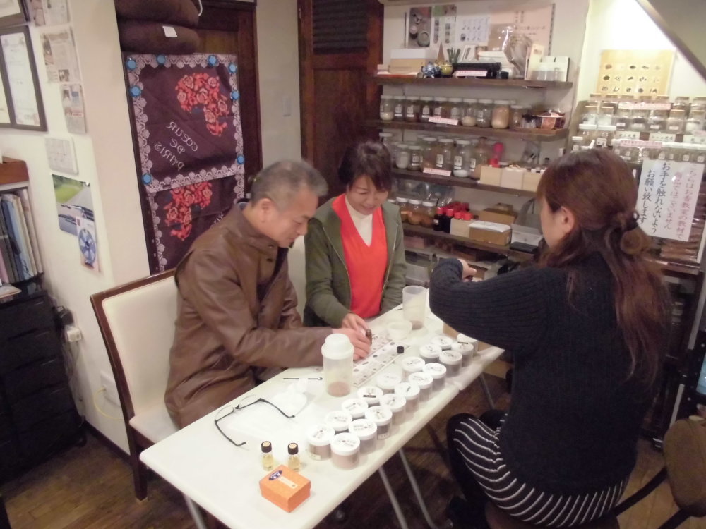 お香体験-金沢観光-手作りお香体験教室